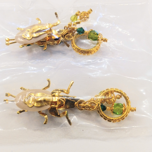 Lunch At The Ritz Grasshopper Clip Earrings NIP - Picture 3 of 4